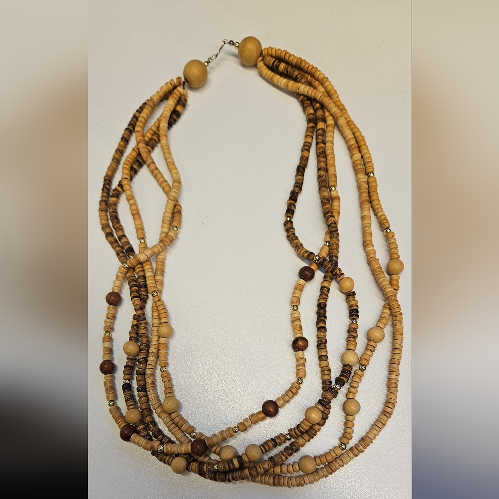 VINTAGE WOOD BEADED NECKLACE
